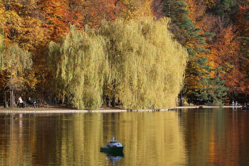 Herbstliches Bootfahren   HP   2019 HP 13