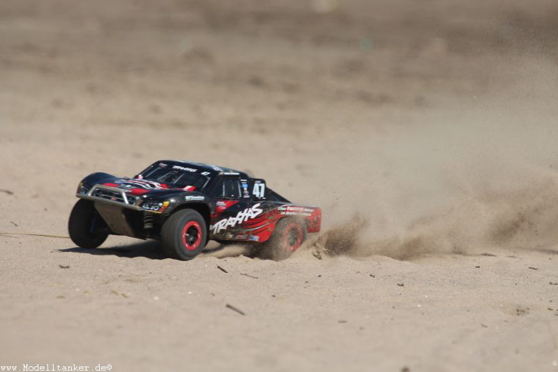 Traxxas Slash am Rhein mit Bernd26.7.15   HP  28