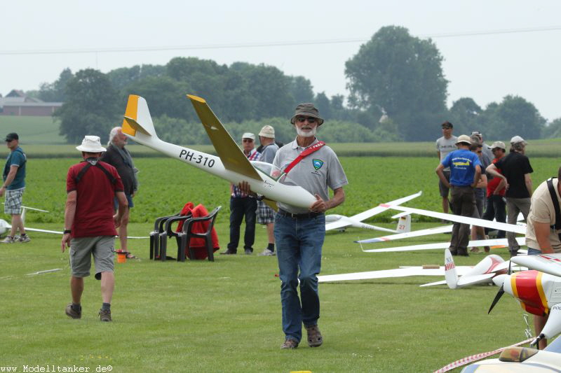 Großseglertreffen Jüchen   16   HP  42