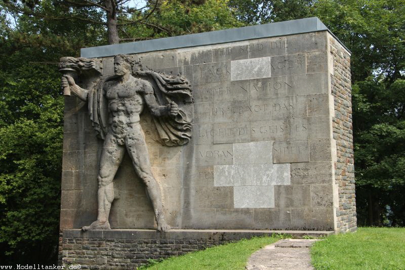 Burg Vogelsang  2017   HP  13