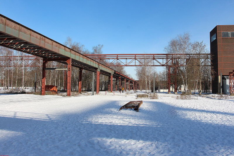 Zollverein   mit Schnee   2021  HP 7