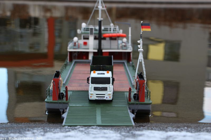 Monopol Schlepper und Strtebecker in Essen 2016   HP  6