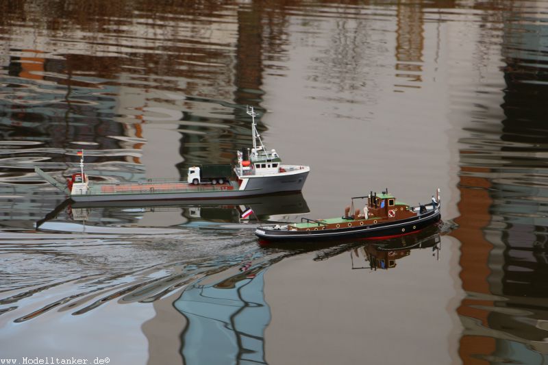 Monopol Schlepper und Strtebecker in Essen 2016   HP  8