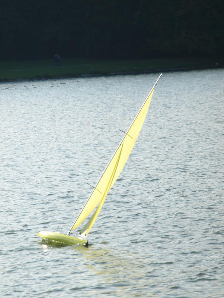 Segeln am Decksteiner Weiher am 3.10.2013   HP 010