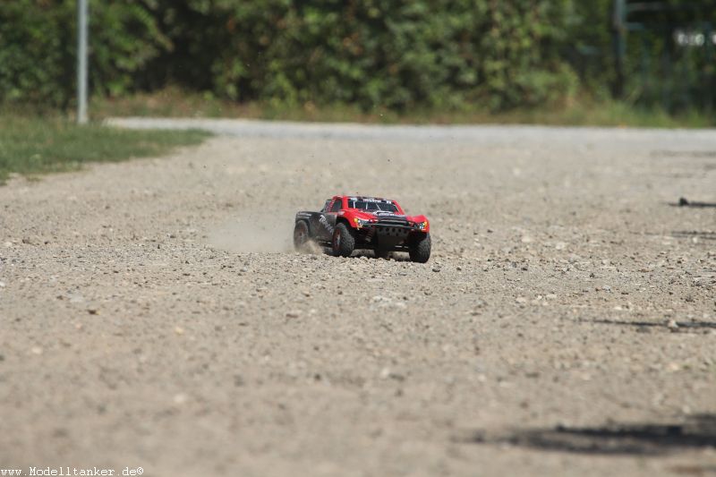 Traxxas Slash  HP  10