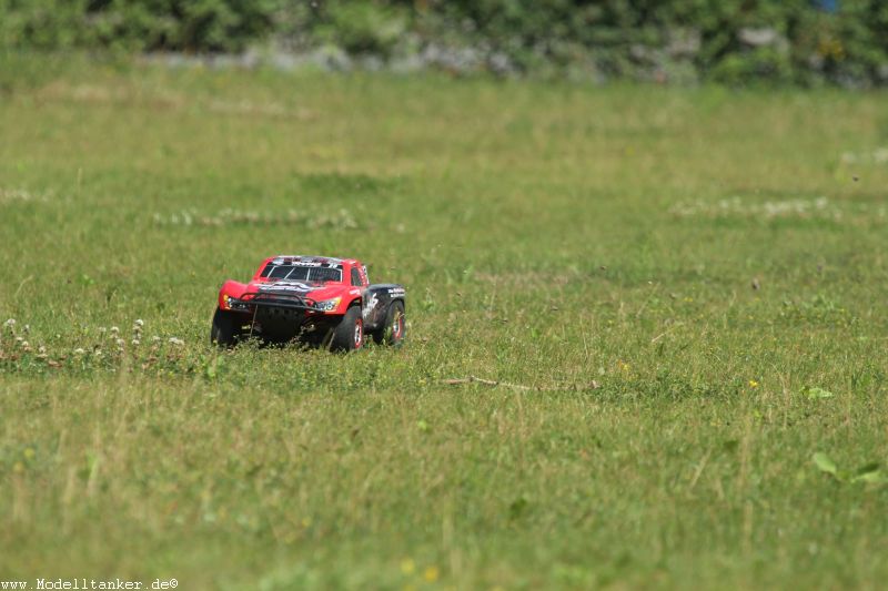 Traxxas Slash  HP  12