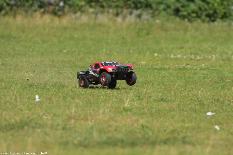 Traxxas Slash  HP  14