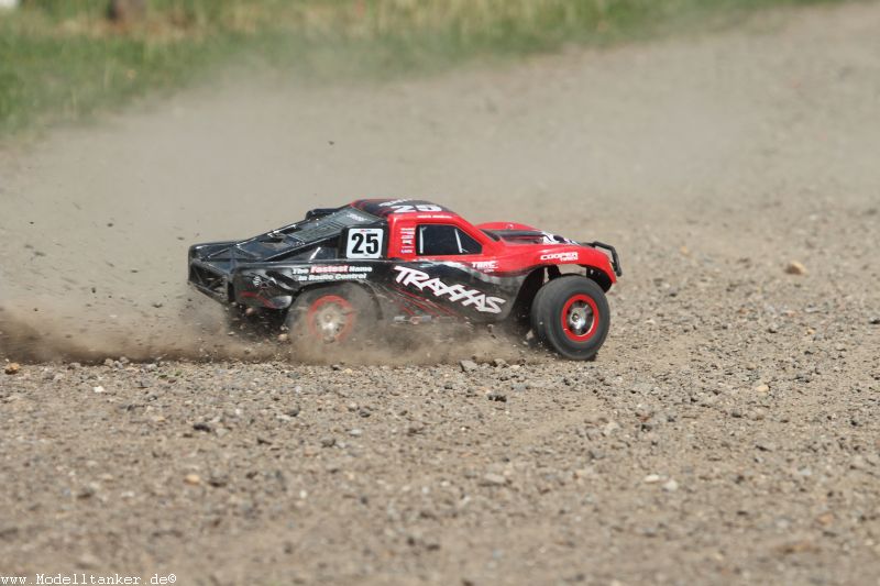 Traxxas Slash  HP  9