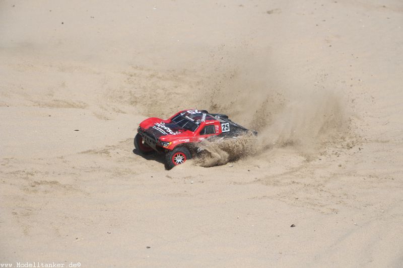 Traxxas Slash am Rhein mit Bernd26.7.15   HP  17