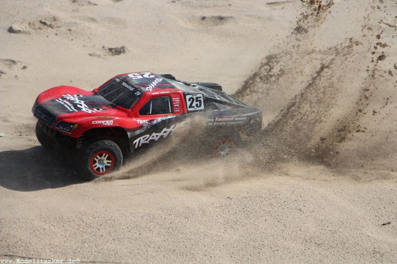 Traxxas Slash am Rhein mit Bernd26.7.15   HP  9